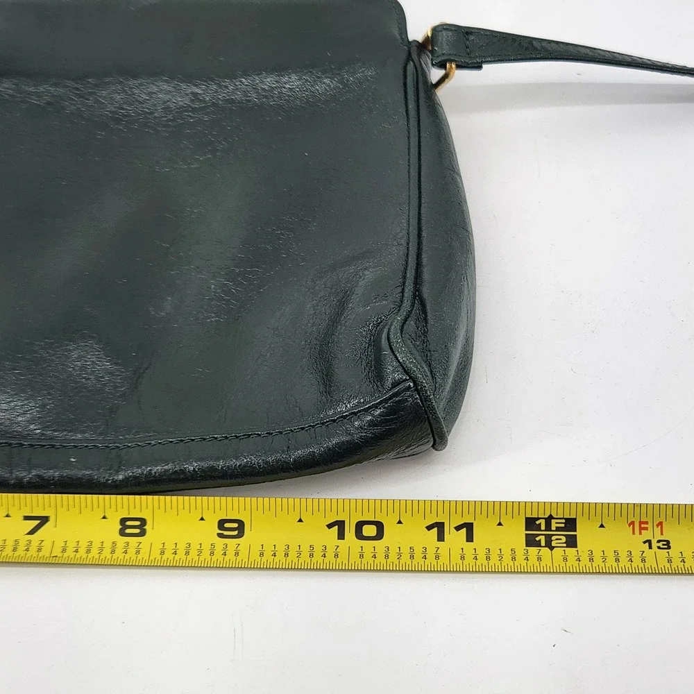 Vintage Ganson Crossbody Bag‎ Green Faux Leather Hong Kong Small Purse